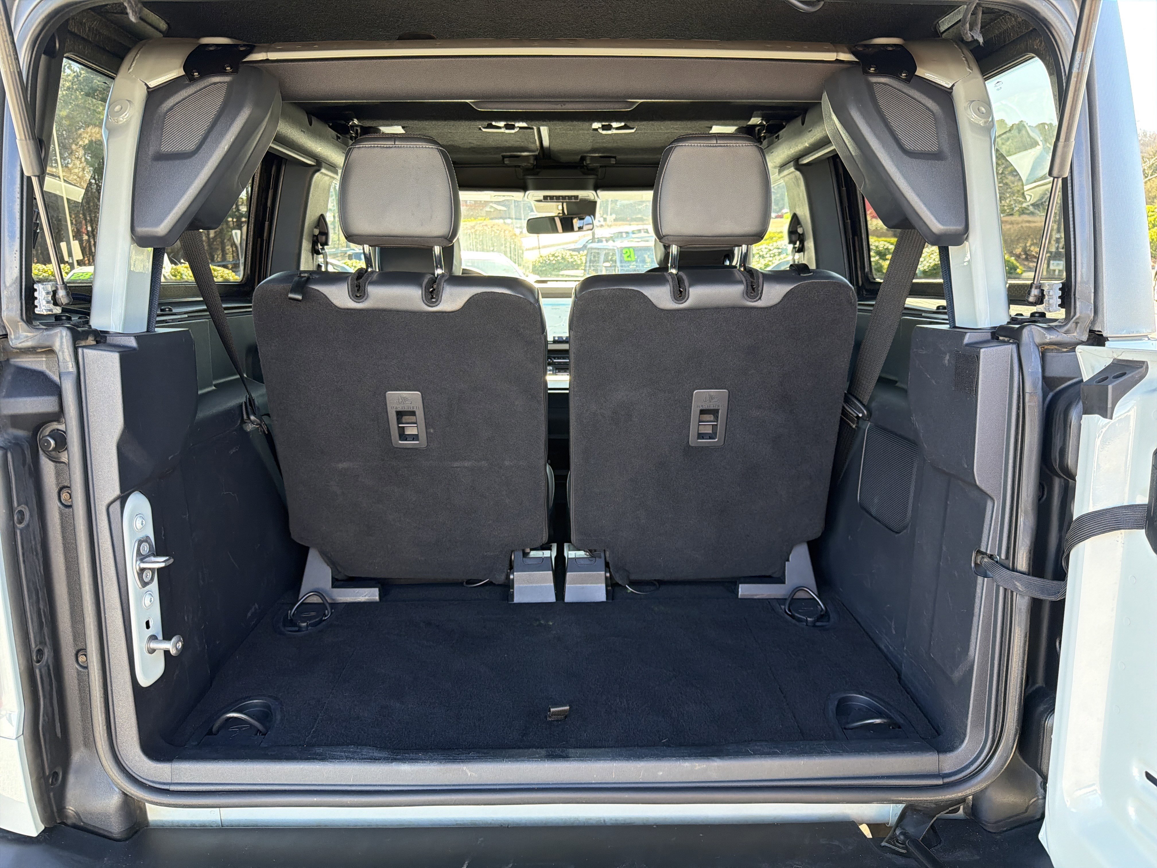 Used 2021 Ford Bronco Wildtrak image 28