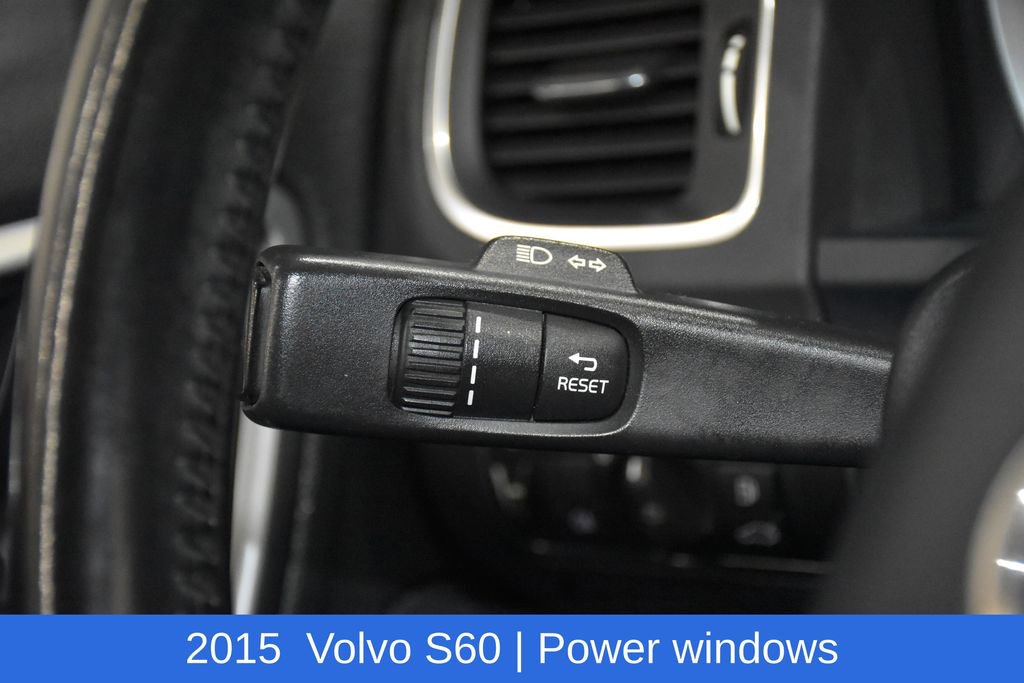 Used 2015 Volvo S60 T5 image 10