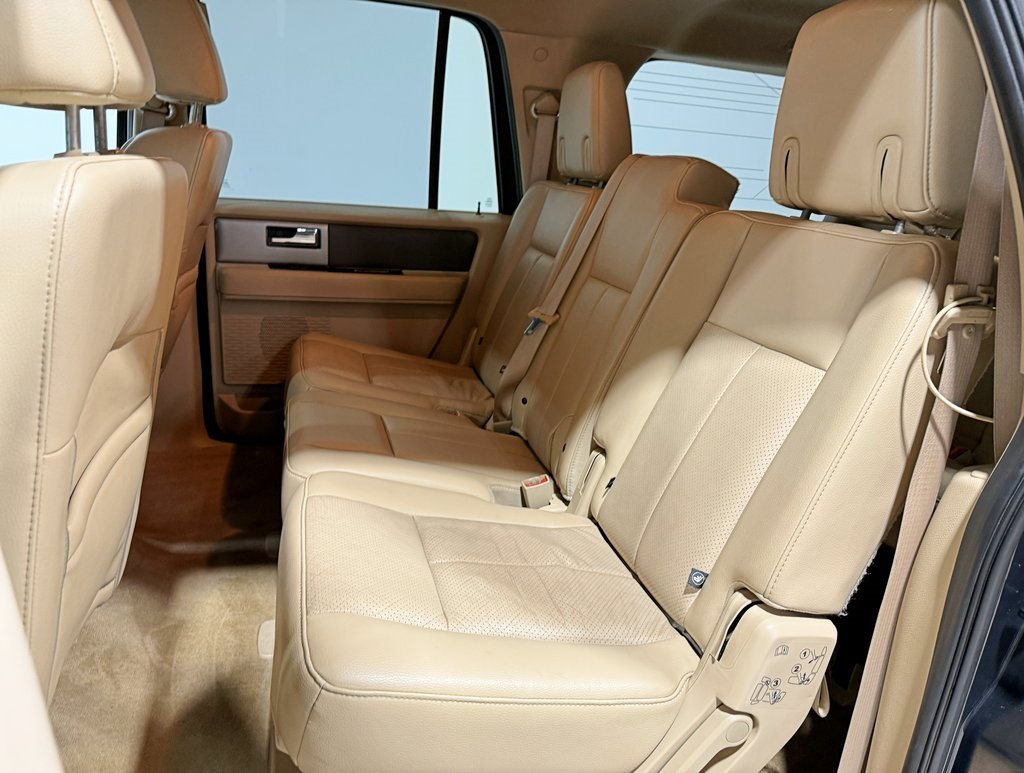 Used 2014 Ford Expedition EL XLT w/ Equipment Group 202A image 29