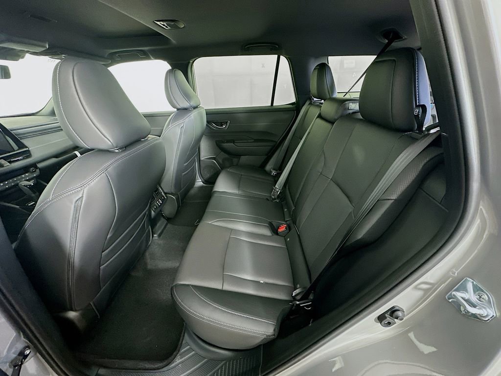 New 2026 Subaru Outback Touring AWD/4WD image 32