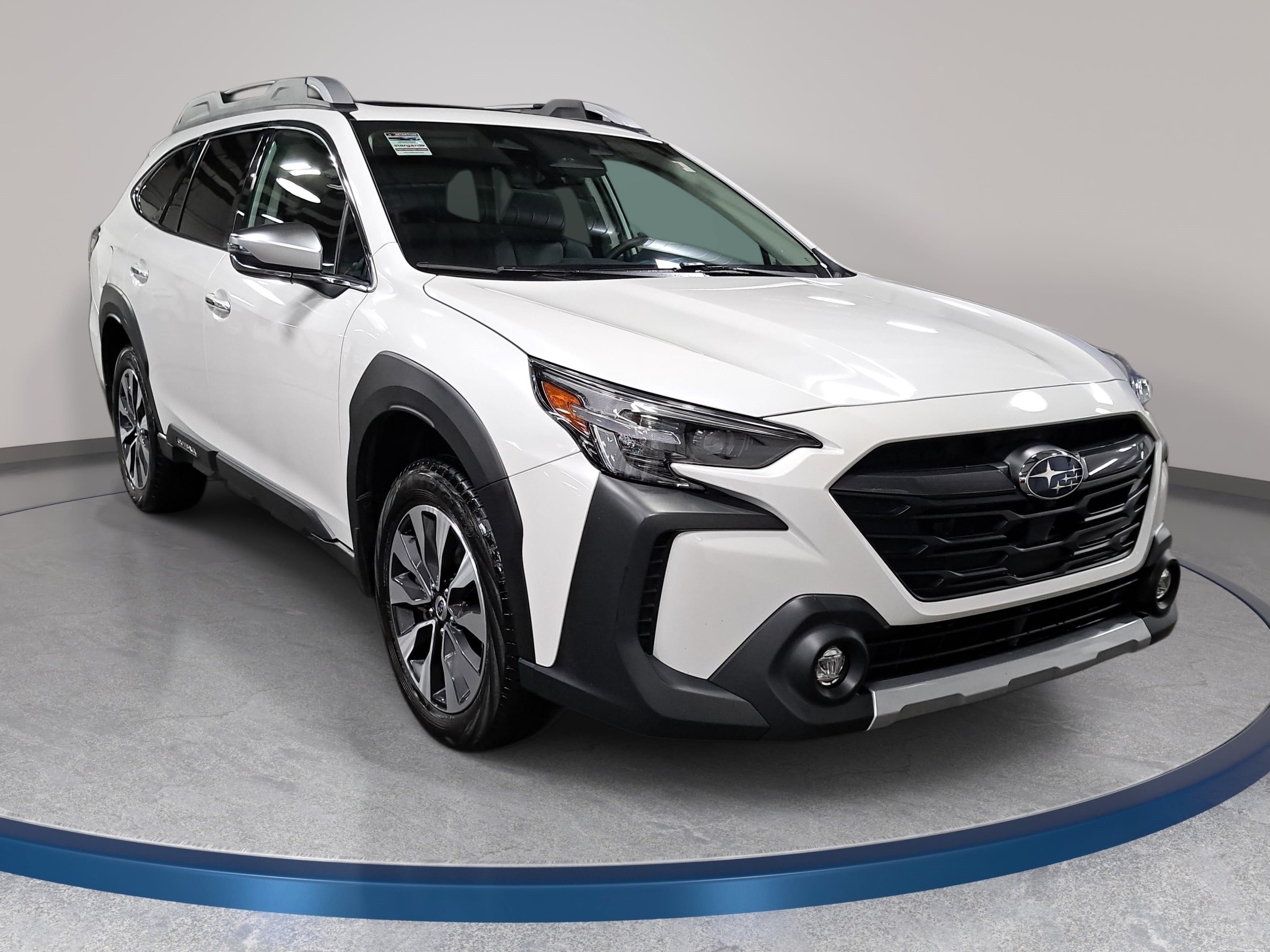 Used 2025 Subaru Outback Touring XT w/ Popular Package #2 AWD/4WD image 3