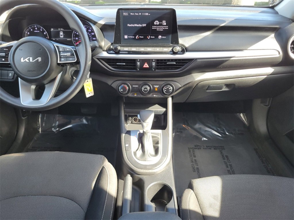 Used 2023 Kia Forte LXS image 11