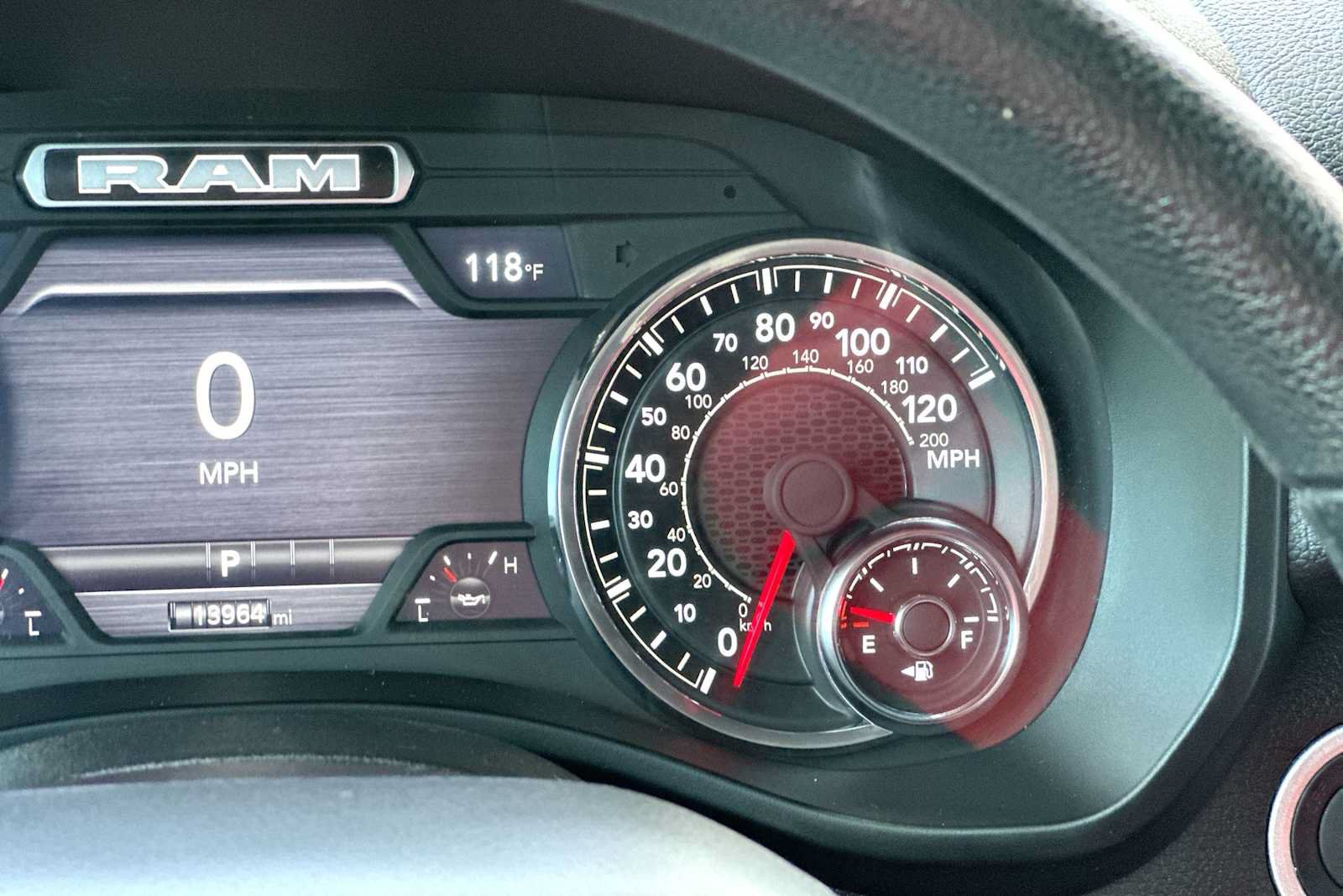Used 2025 RAM 1500 Warlock AWD/4WD image 19