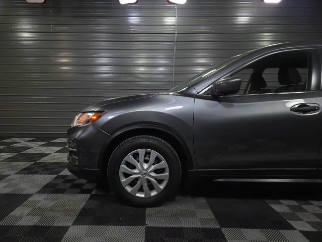 Used 2020 Nissan Rogue S image 36