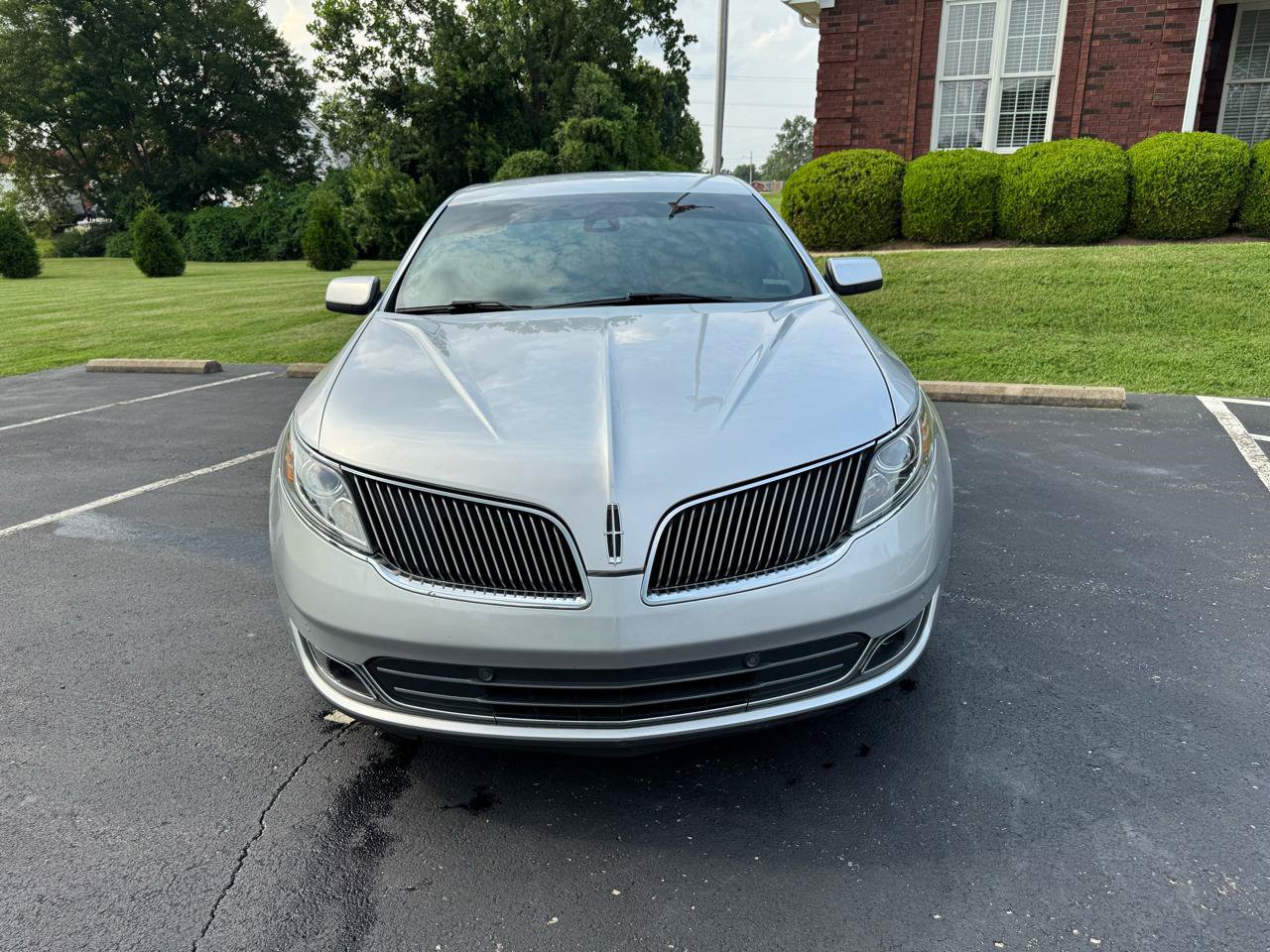 Used 2014 Lincoln MKS FWD image 15