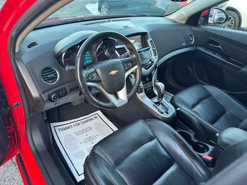 Used 2014 Chevrolet Cruze LT w/ RS Package image 12