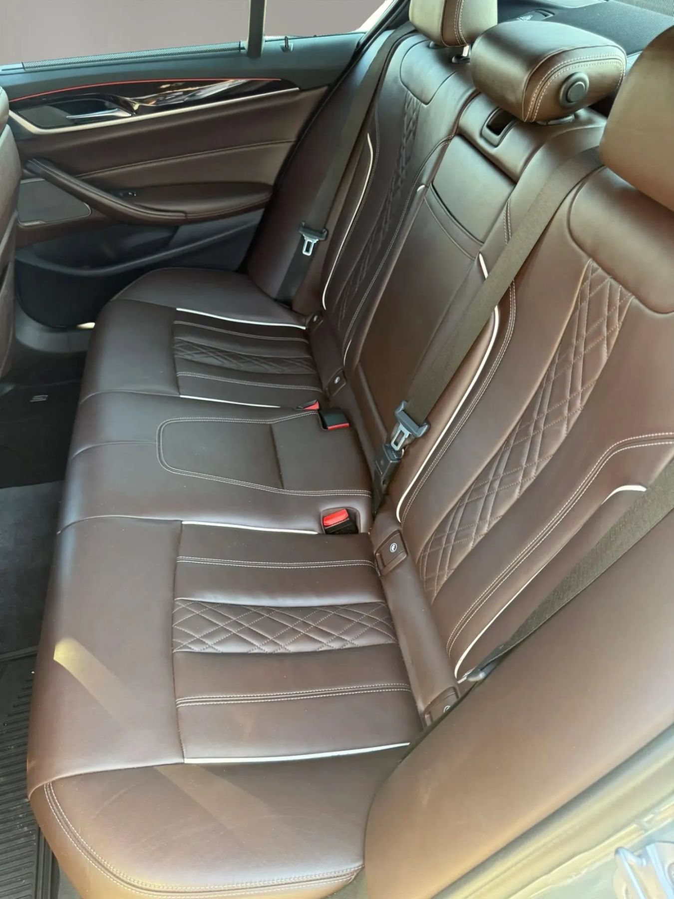 Used 2018 BMW 540i RWD image 11