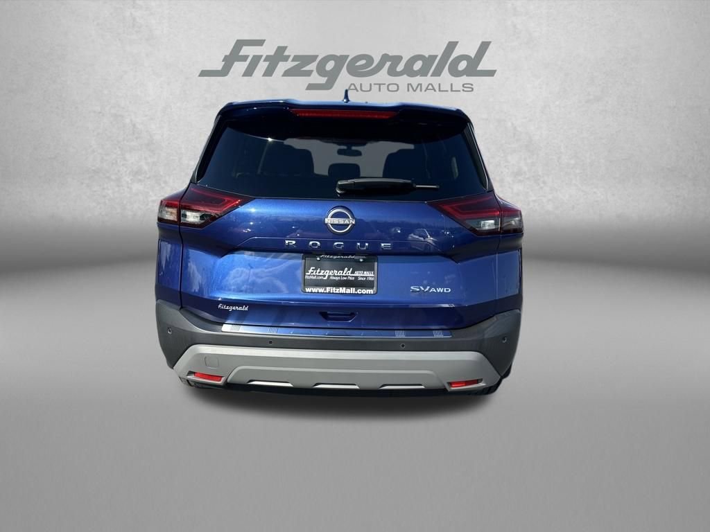 Used 2023 Nissan Rogue SV image 6