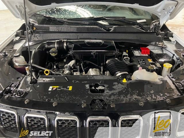 Used 2023 Jeep Compass Limited AWD/4WD image 11