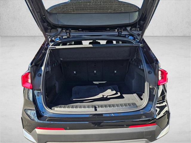 Used 2023 BMW X1 xDrive28i w/ Convenience Package image 6