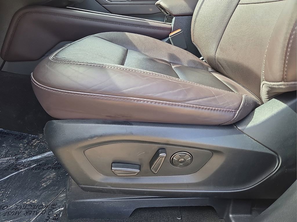Used 2025 Ford Explorer Platinum w/ LUX Leather Package image 23