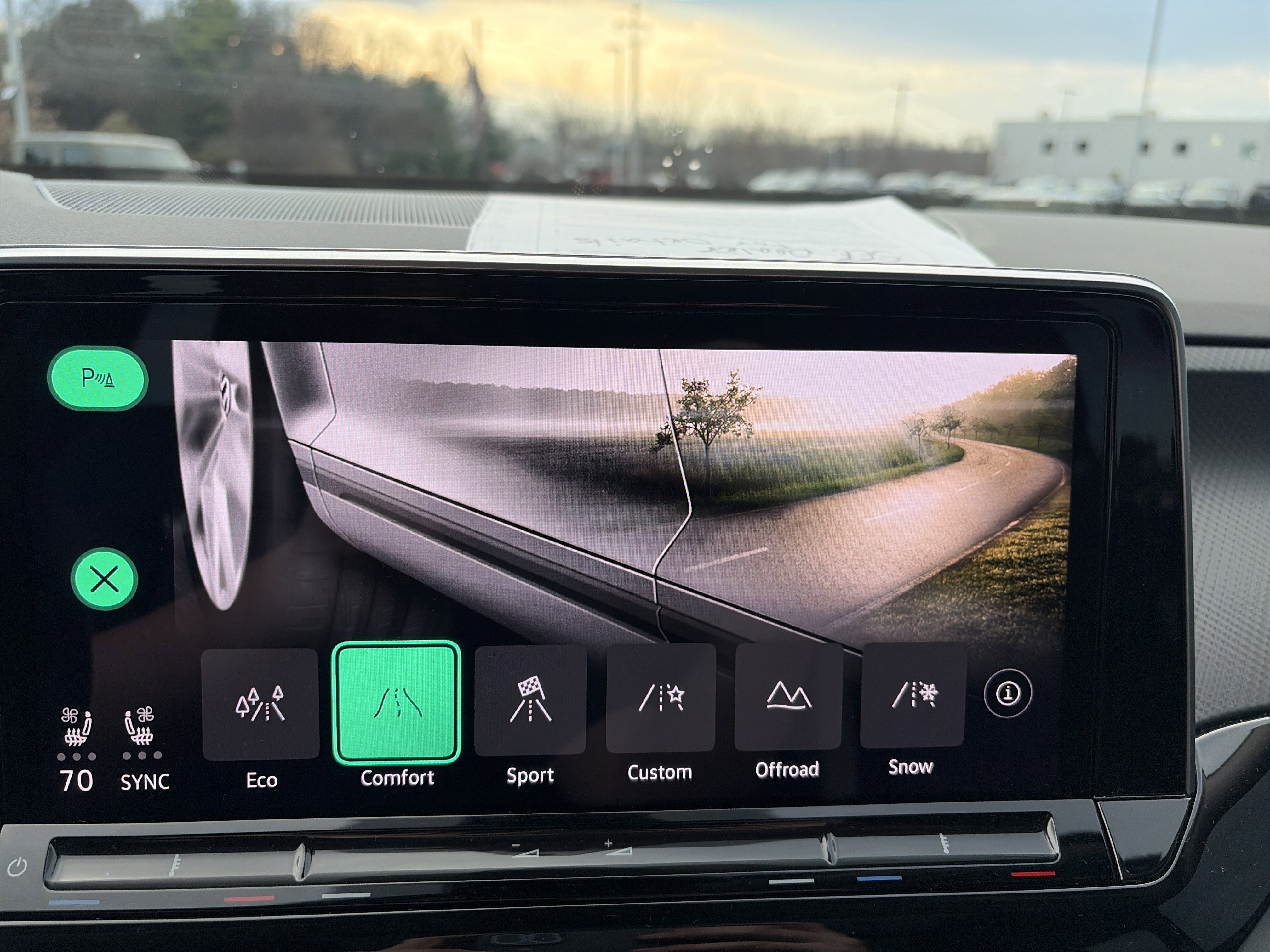 Used 2024 Volkswagen Atlas Peak Edition SE image 47