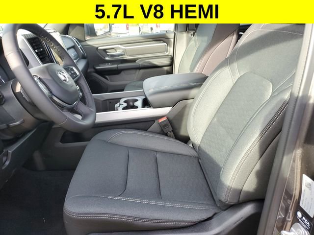 New 2026 RAM 1500 4x4 Crew Cab image 14