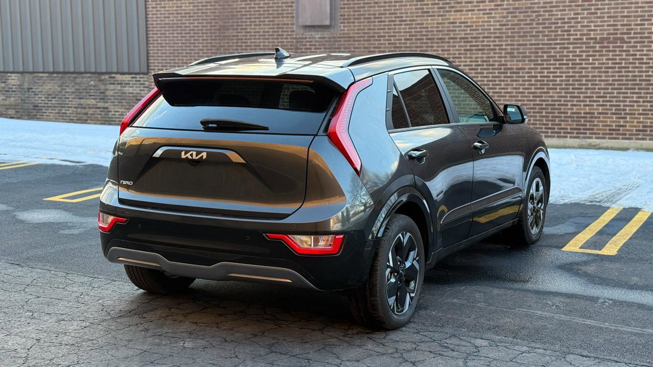 Used 2023 Kia Niro Wind image 7