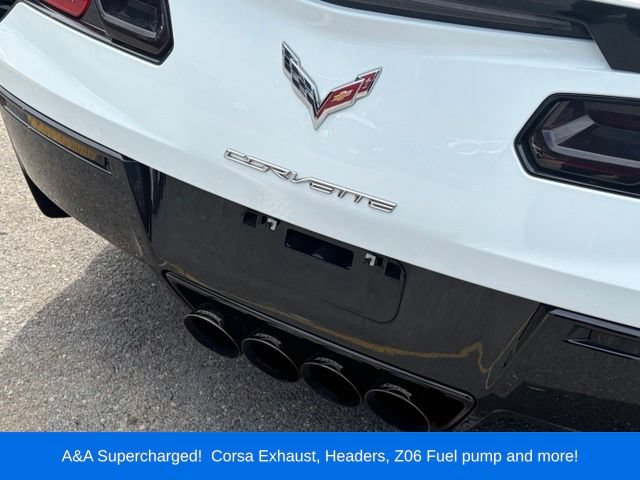 Used 2016 Chevrolet Corvette Stingray Coupe RWD image 8