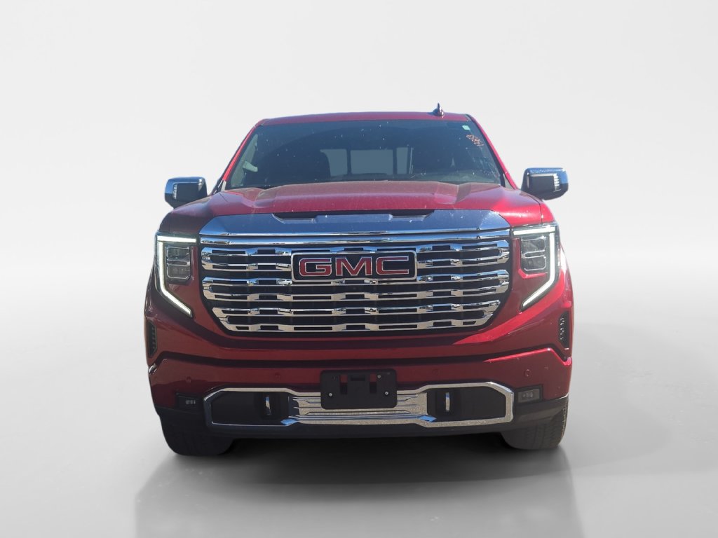 Used 2024 GMC Sierra 1500 Denali w/ Technology Package AWD/4WD image 9