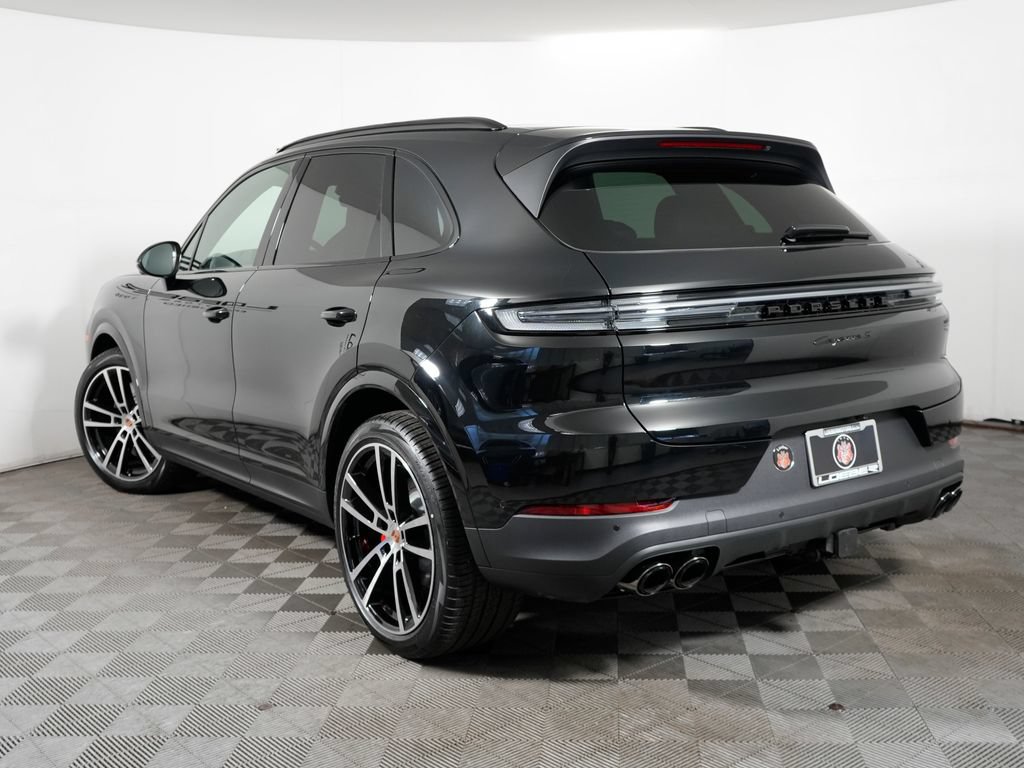 New 2026 Porsche Cayenne S AWD/4WD image 3