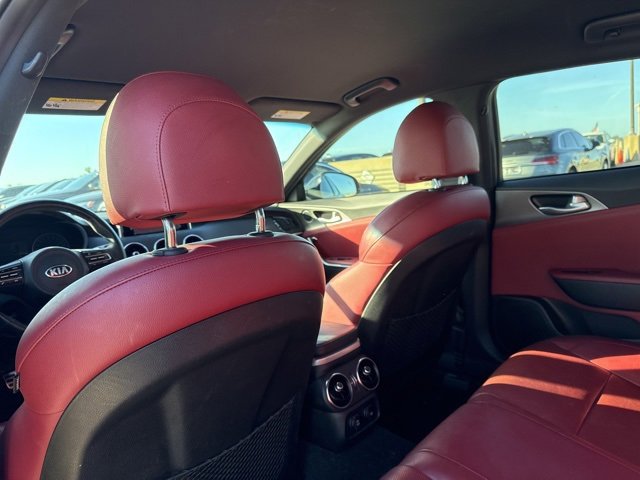 Used 2021 Kia Stinger GT image 10