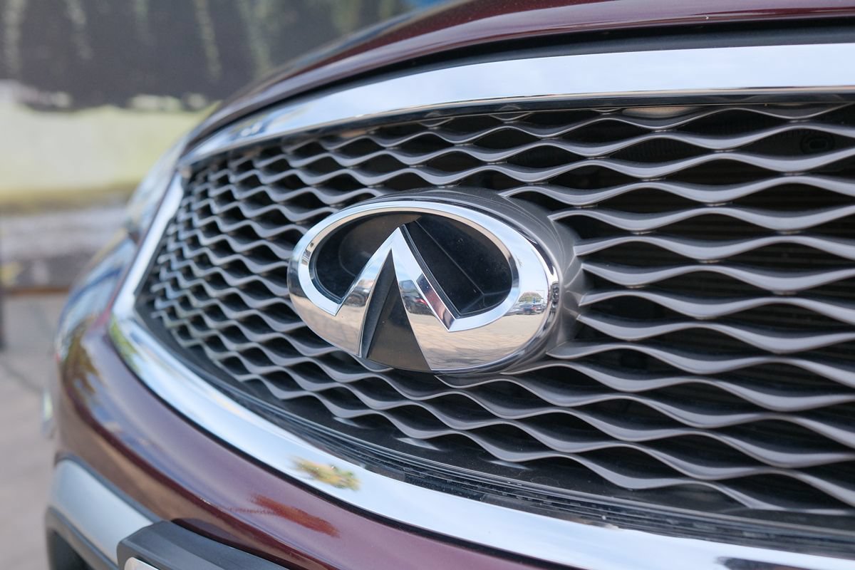 Used 2016 INFINITI QX50 2WD w/ Premium Package image 43