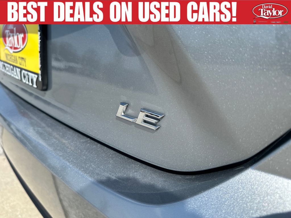 Used 2025 Toyota Camry LE FWD image 40