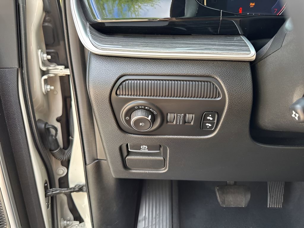 Used 2022 Jeep Wagoneer Series II image 29