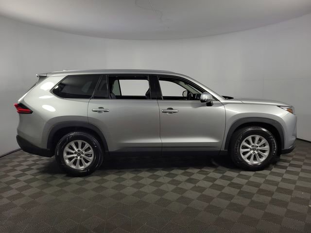 Used 2024 Toyota Grand Highlander XLE image 10