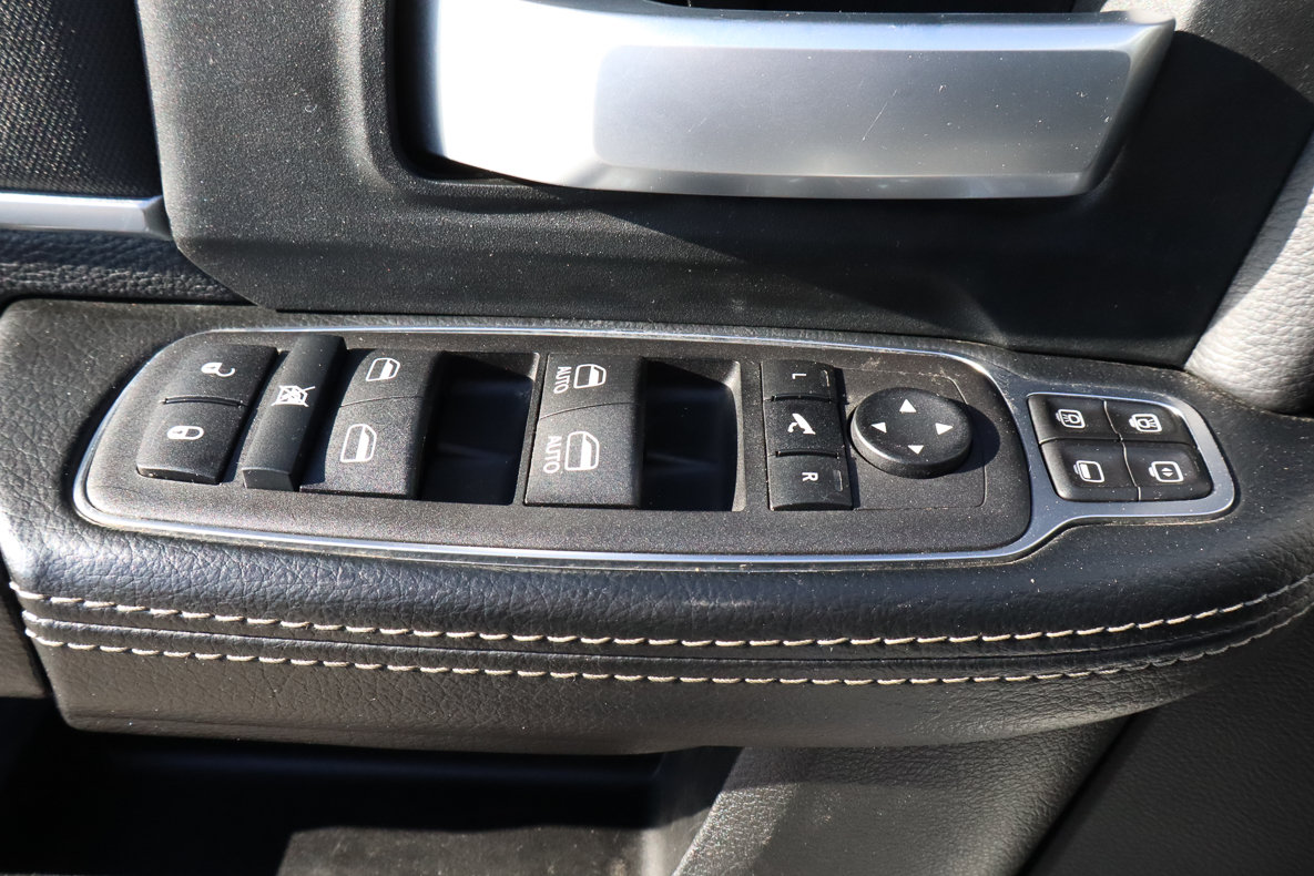 Used 2024 RAM 2500 Big Horn AWD/4WD image 17