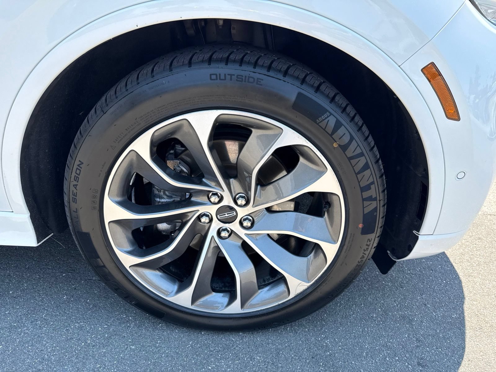 Certified 2021 Lincoln Aviator Grand Touring w/ Equipment Group 302A AWD/4WD image 18