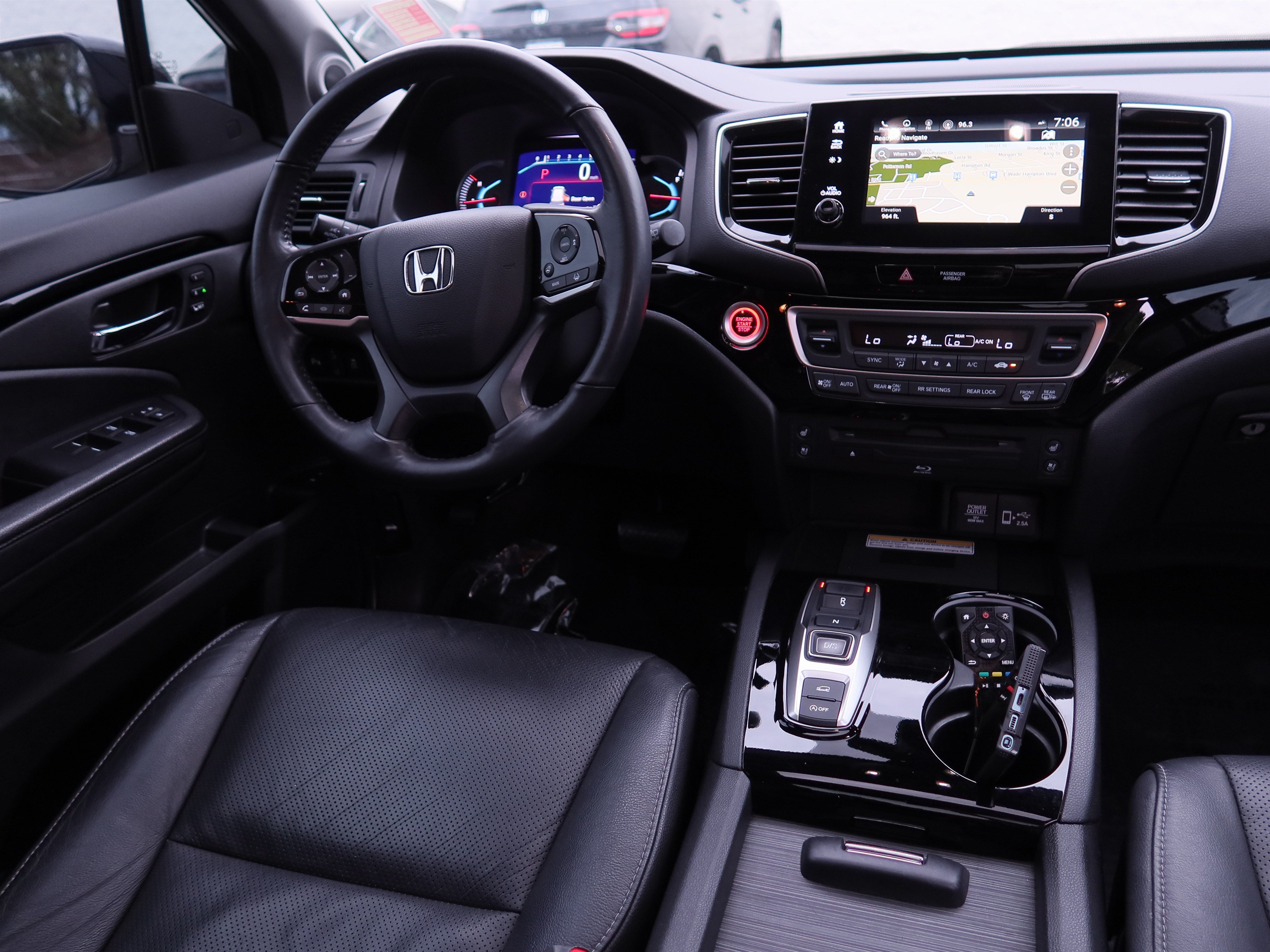 Used 2019 Honda Pilot Elite image 16
