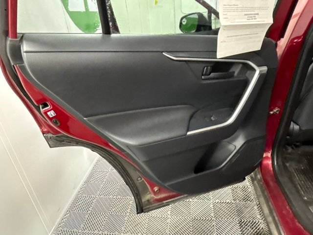 Used 2019 Toyota RAV4 LE w/ All Weather Liner Package AWD/4WD image 13