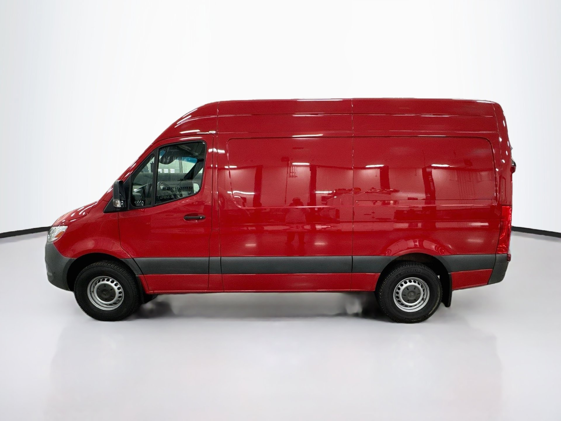 Used 2020 Mercedes-Benz Sprinter 2500 image 5