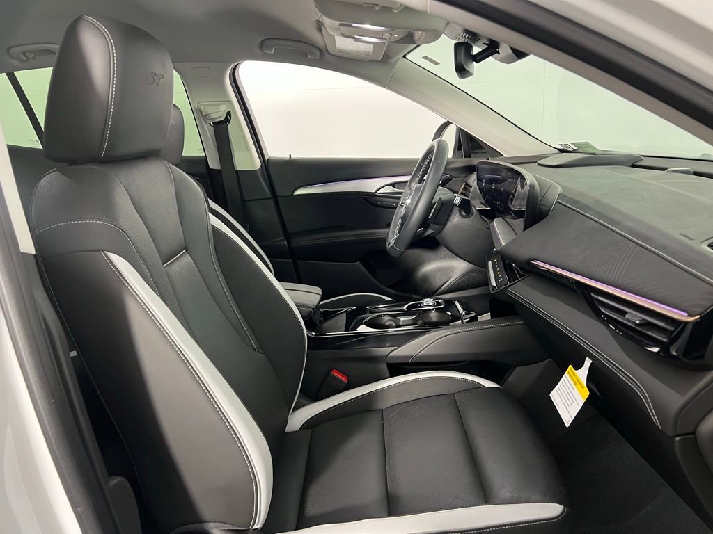 Used 2025 Buick Envision Sport Touring image 33
