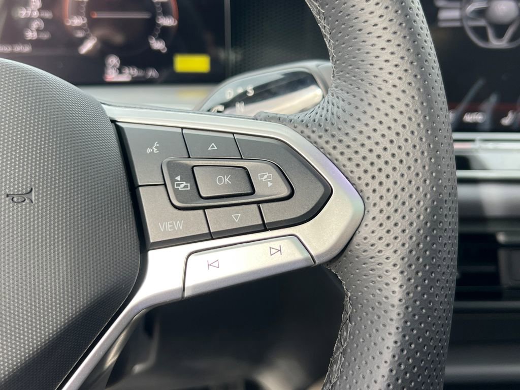 New 2026 Volkswagen Tiguan SE R-Line image 29