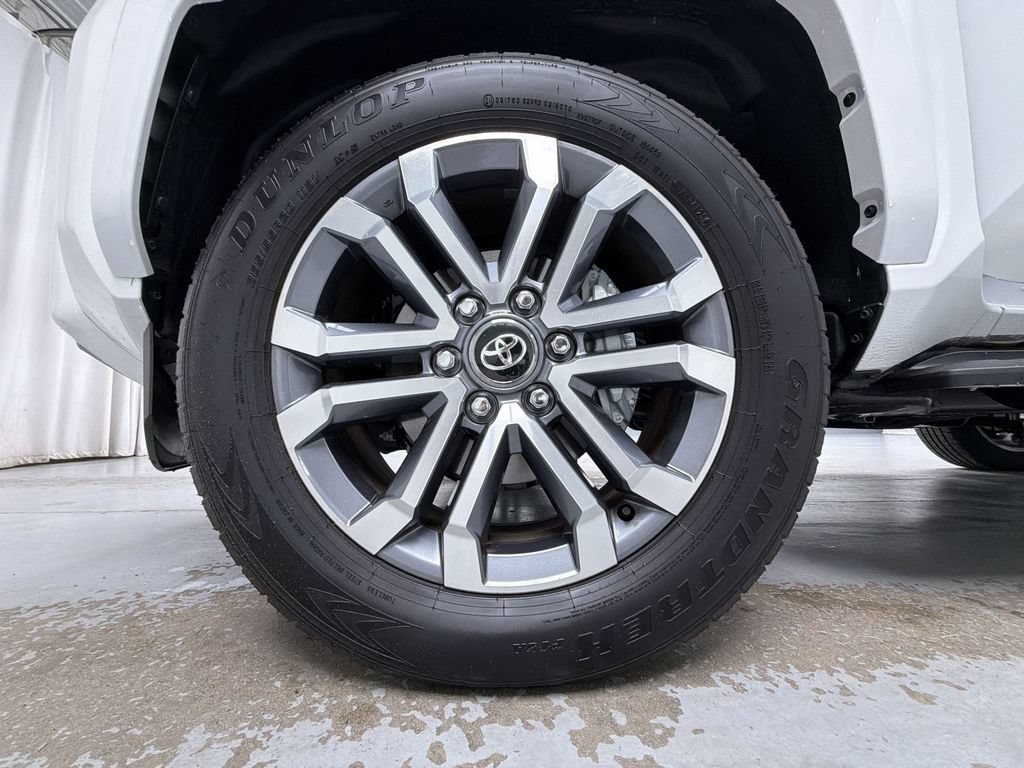 Used 2026 Toyota 4Runner Limited AWD/4WD image 14