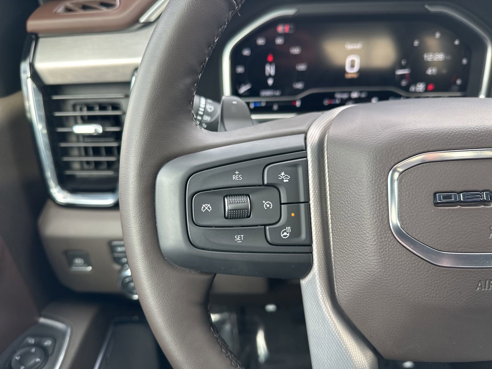 Used 2024 GMC Sierra 1500 Denali w/ Denali Reserve Package image 46