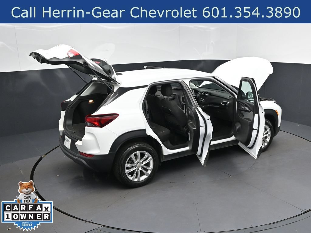 Used 2021 Chevrolet TrailBlazer LS AWD/4WD image 49