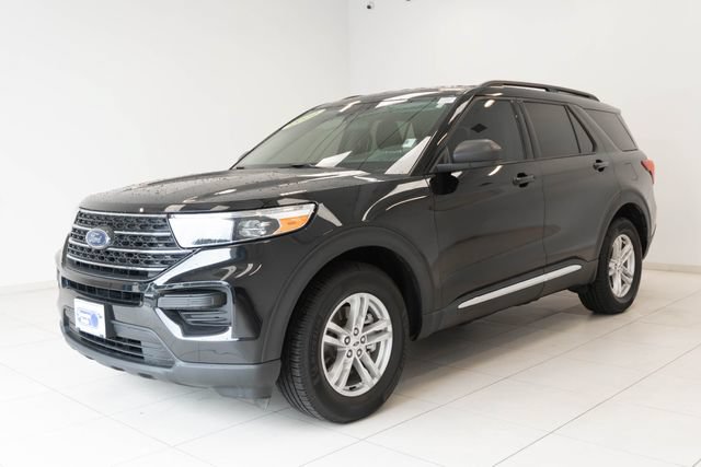 Used 2022 Ford Explorer XLT w/ Class IV Trailer Tow Package AWD/4WD image 6