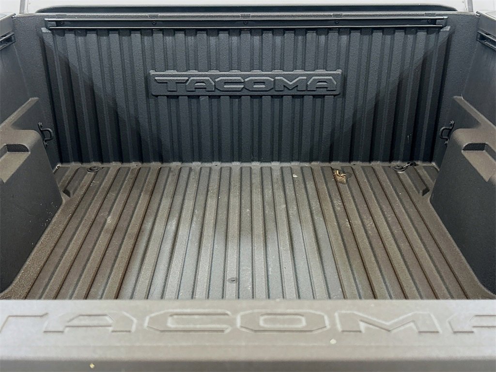 Used 2024 Toyota Tacoma SR5 image 21