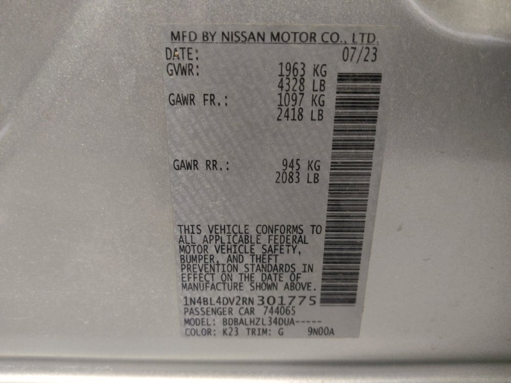 Used 2024 Nissan Altima 2.5 SV image 33