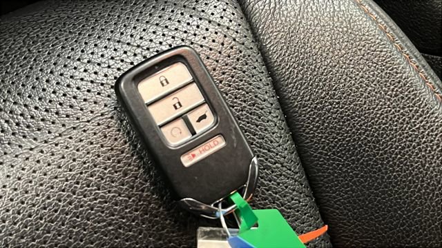 Used 2022 Honda Pilot TrailSport image 21
