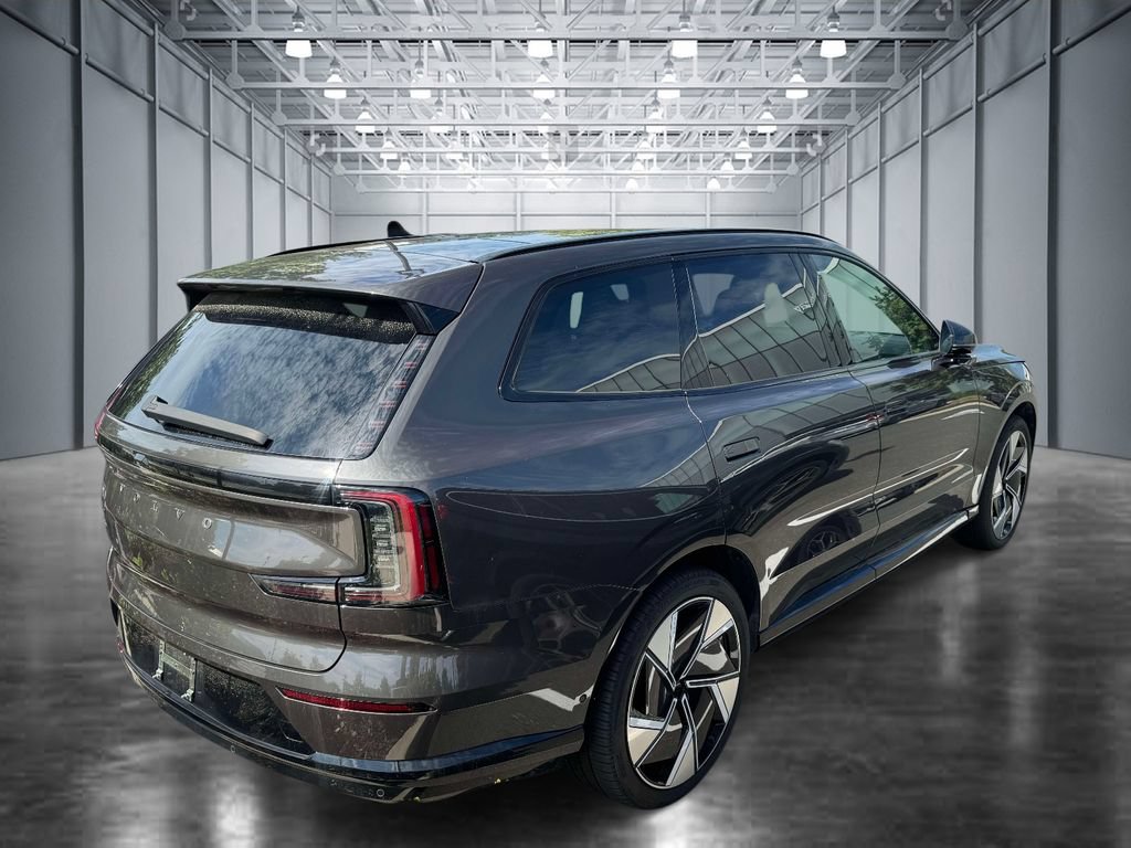 Used 2025 Volvo EX90 Ultra AWD/4WD image 6