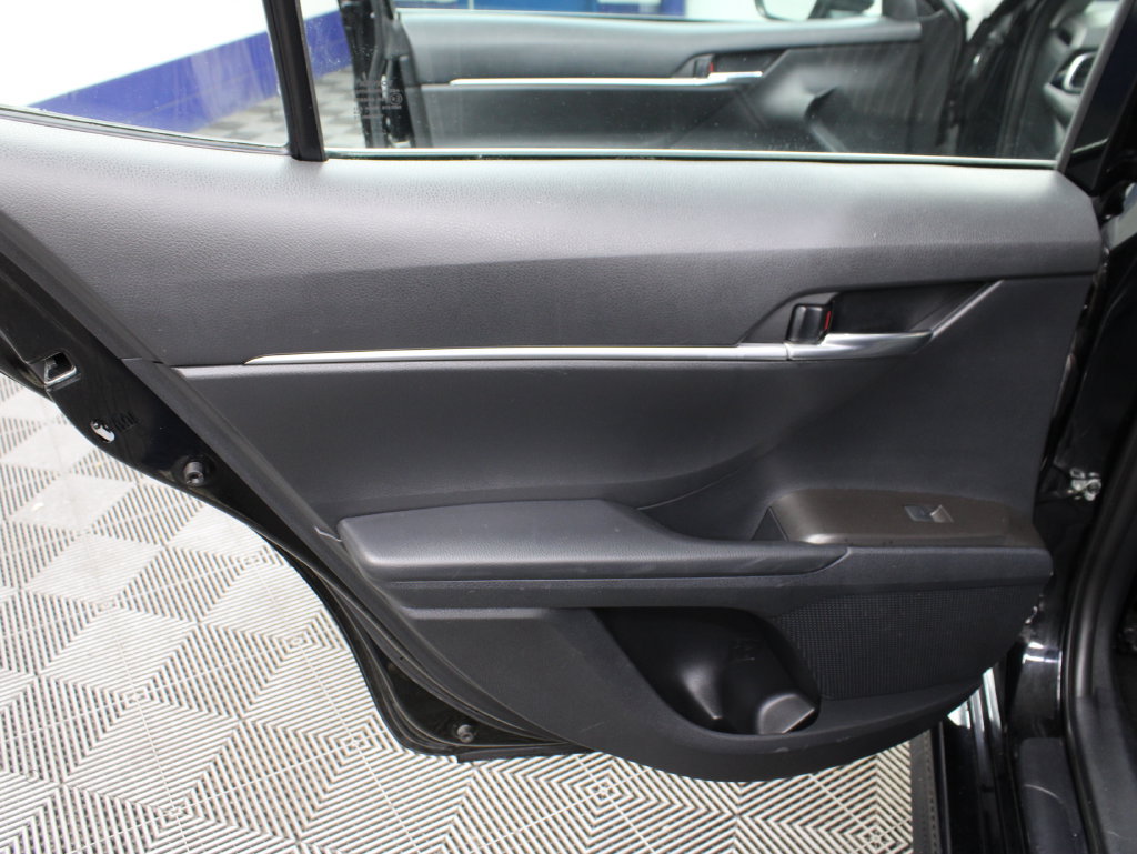 Used 2022 Toyota Camry SE FWD image 48
