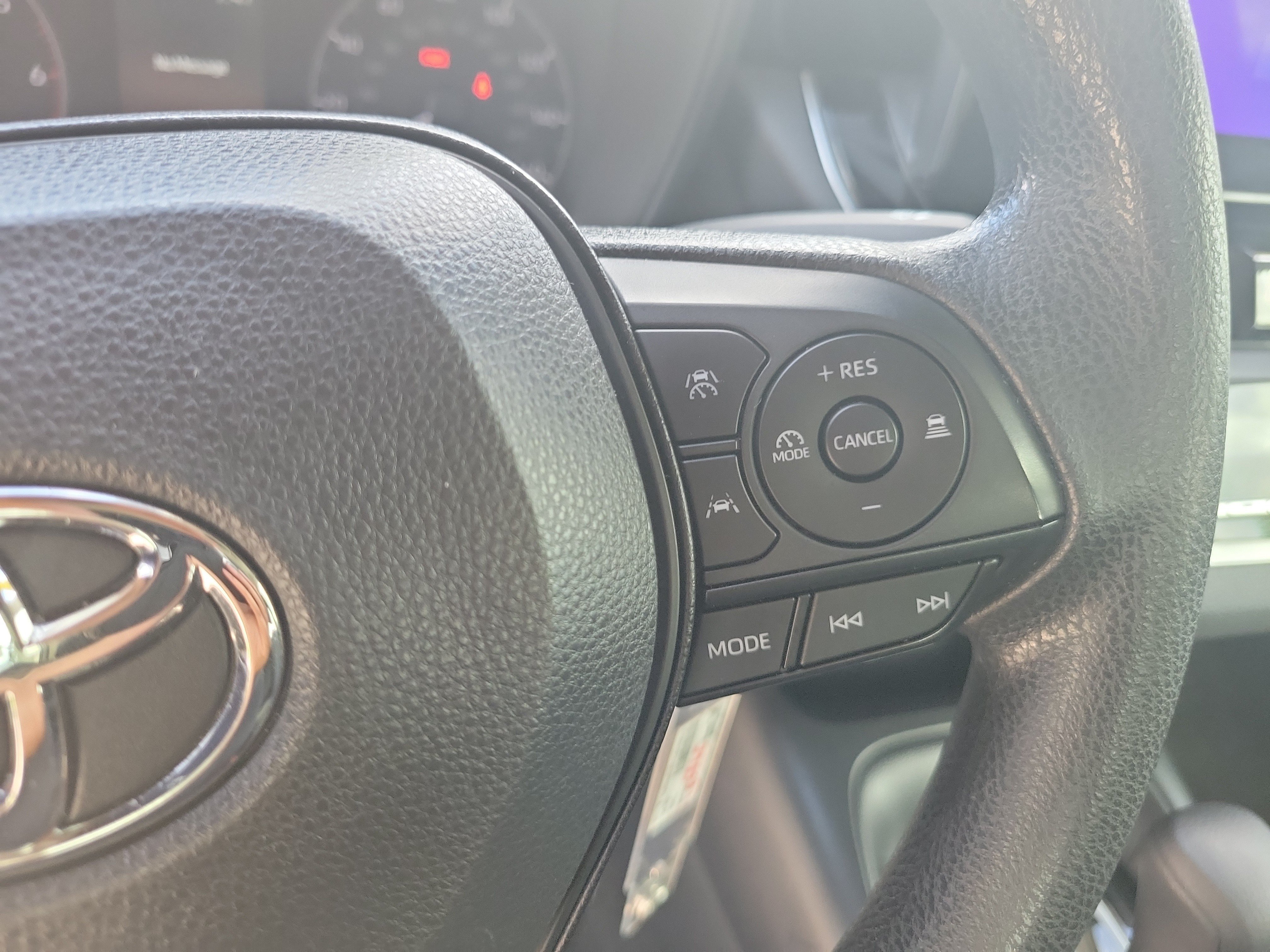 Certified 2024 Toyota Corolla LE FWD image 27