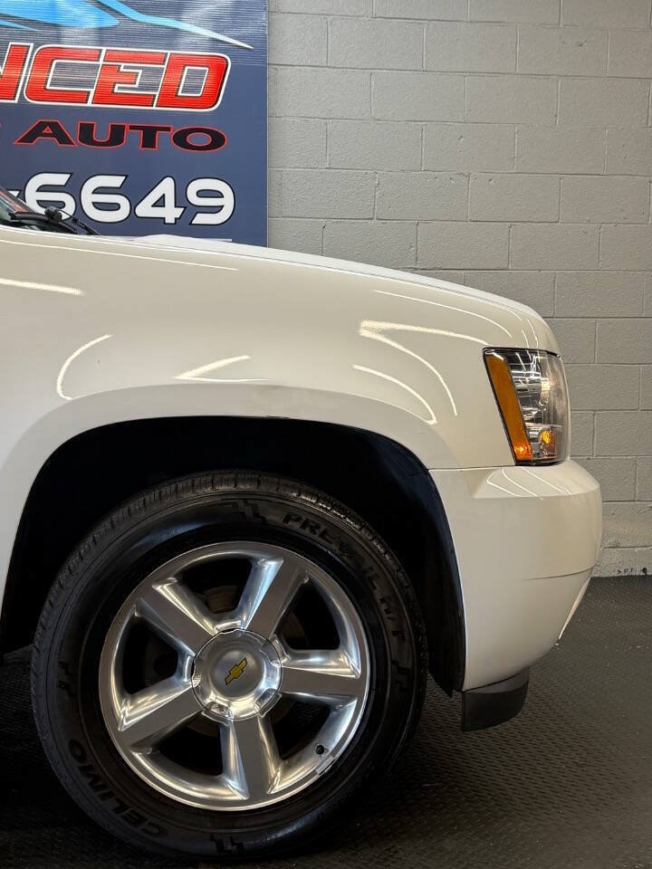 Used 2013 Chevrolet Suburban LTZ AWD/4WD image 19