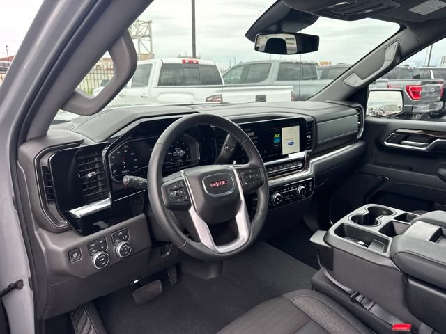 Used 2024 GMC Sierra 1500 Elevation AWD/4WD image 9