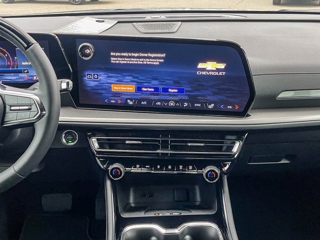 New 2026 Chevrolet Traverse LT w/ Enhanced Driving Package image 12