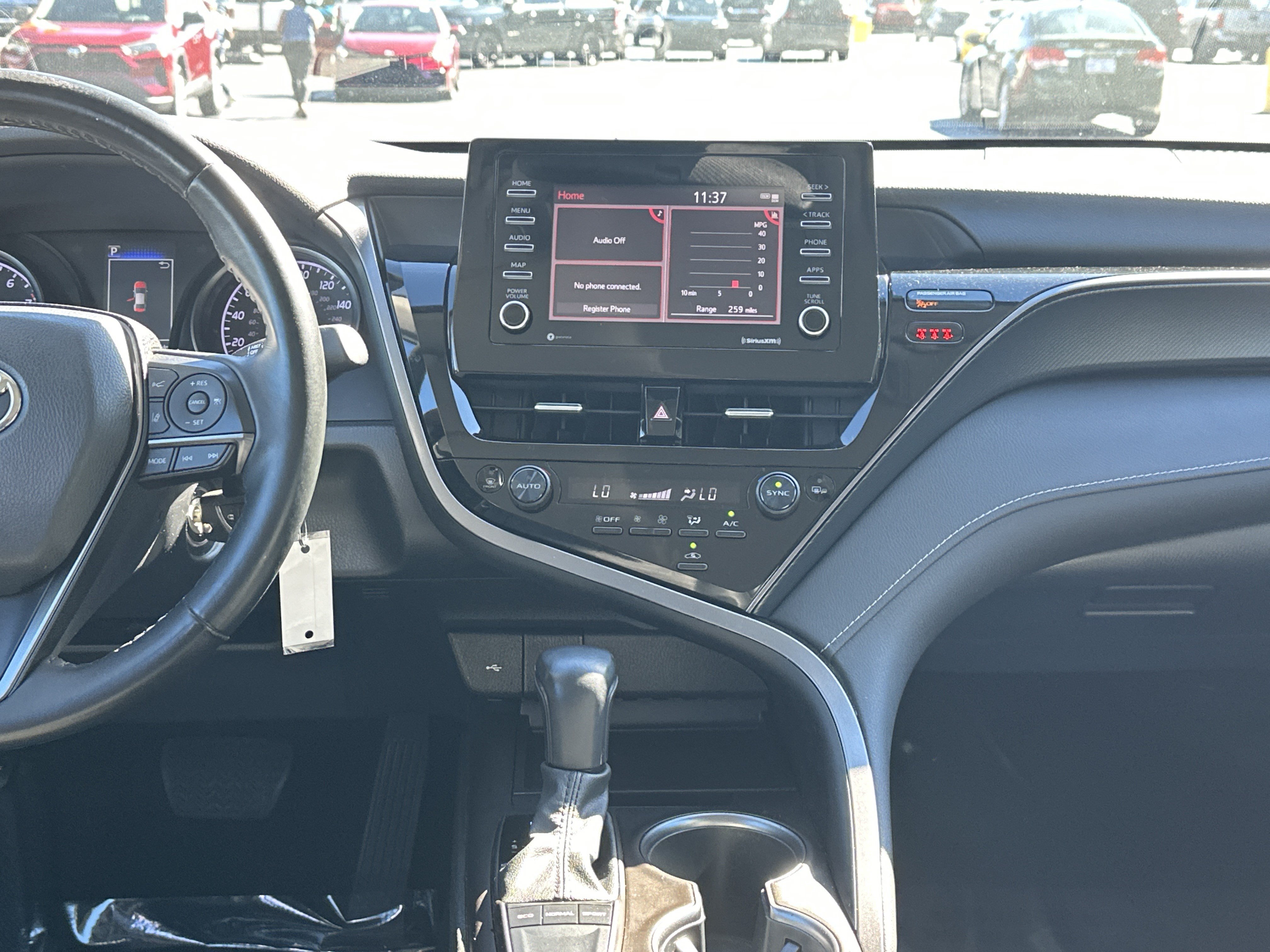 Used 2023 Toyota Camry SE FWD image 30