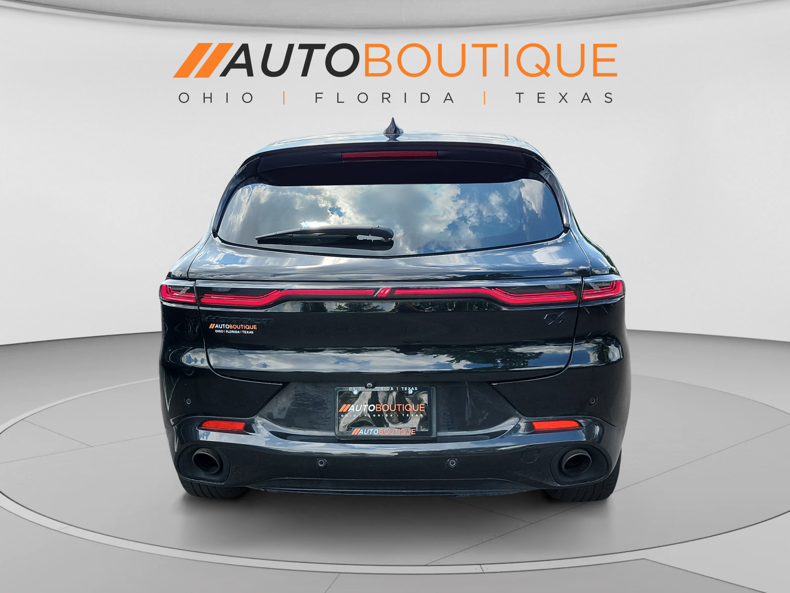 Used 2024 Dodge Hornet R/T Plus w/ R/T Blacktop Package AWD/4WD image 4