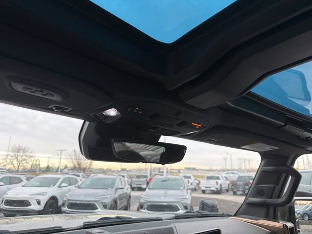 Used 2025 GMC Hummer EV 3X w/ Extreme Off-Road Package image 30