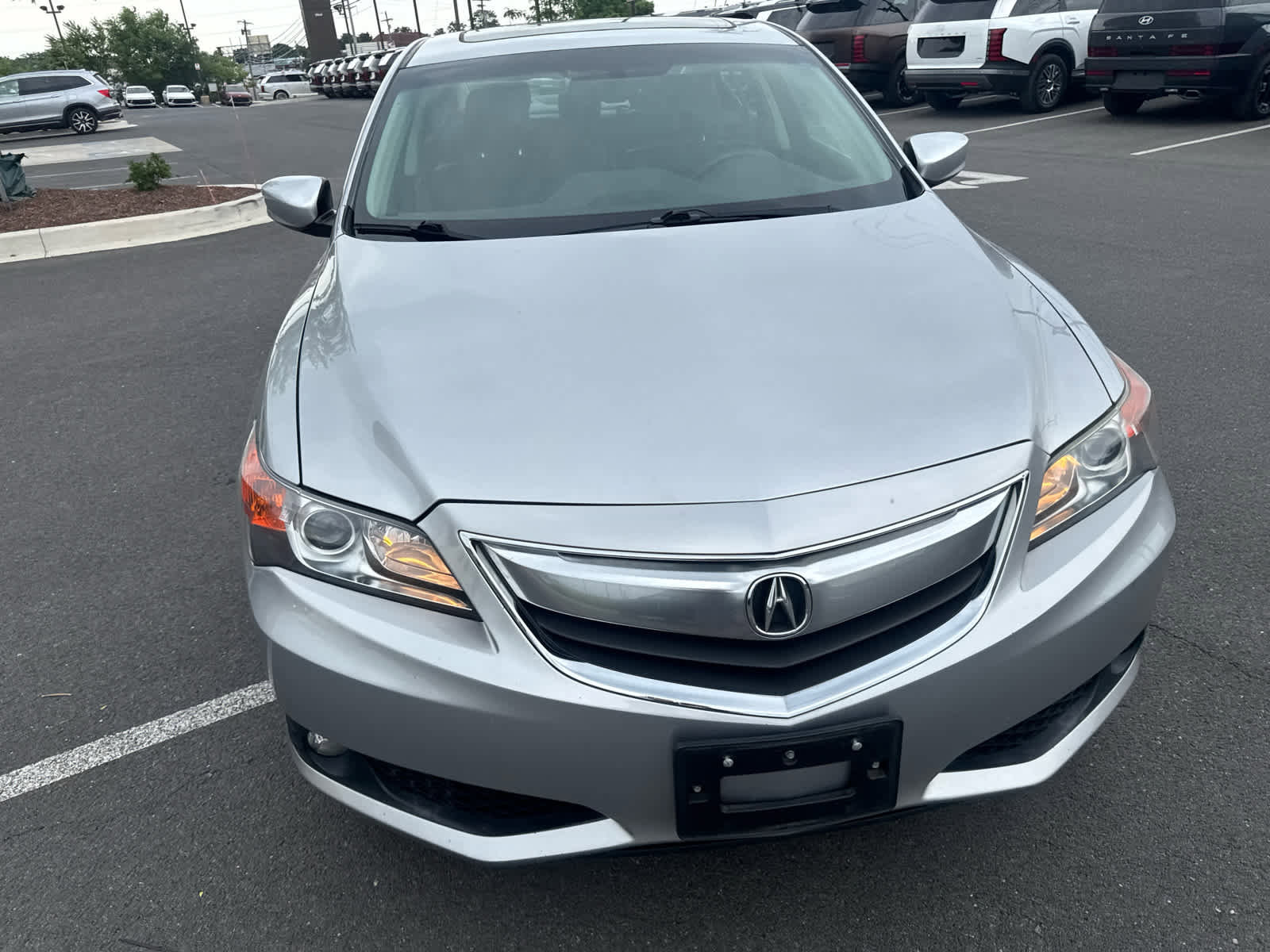 Used 2014 Acura ILX w/ Premium Package FWD image 4